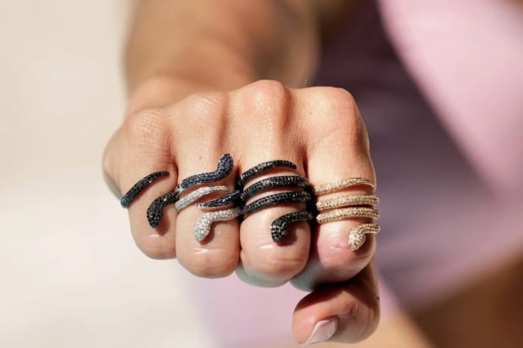 Quelle bague porter en fonctionde vos doigts